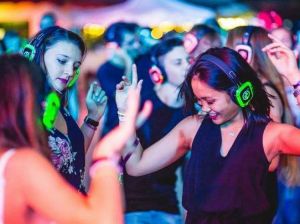 silent-disco-1.jpg