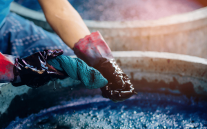 indigo-dyeing-1.png