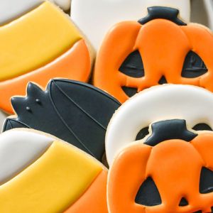 Boxer Mom Bakes BOO-kie Cookie Class