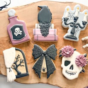 Miss Jenn's Cookies Haunted Library Cookie Decorating Class